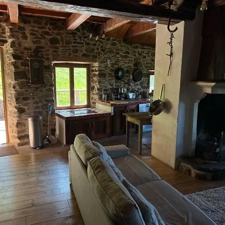 Beau Corps De Ferme De 400 M2 A Barcelonnette Casa vacanze