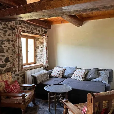 Beau Corps De Ferme De 400 M2 A Barcelonnette * Méolans