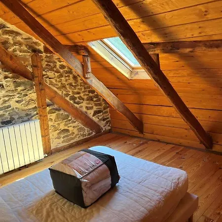 Beau Corps De Ferme De 400 M2 A Barcelonnette * Méolans